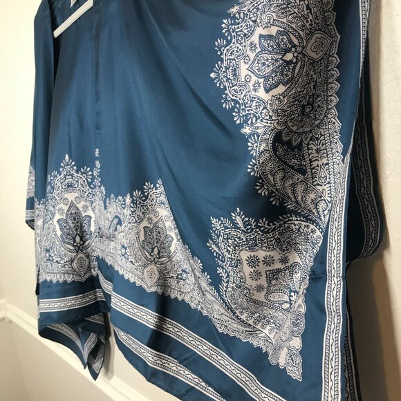 Talbots Blue and Cream 100% Silk open front water fall Shrug - Picture 6 of 6